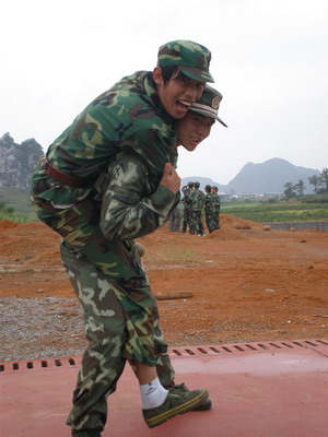 教官,你放我下来吧