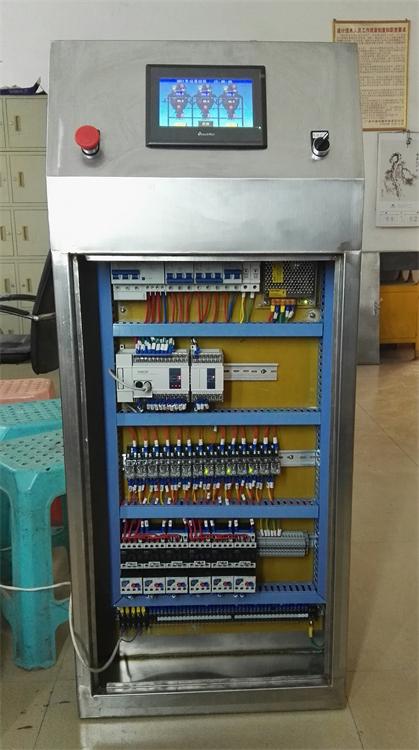 图2、PLC控制电柜.jpg