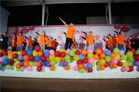 1578276135989946.png 元旦12_副本.png