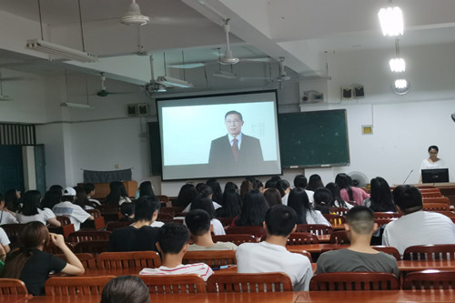 班会照片2.jpg
