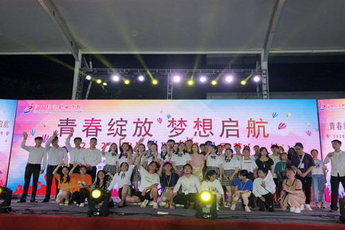 1595491263232199.jpg CF683B01-A806-4107-B3D8-5A87878CFEF4_org.jpg