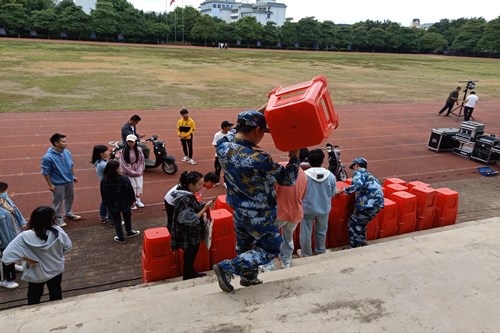 1604479118829910.jpg IMG_053.jpg