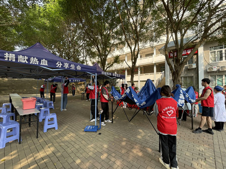 献血6_副本.jpg