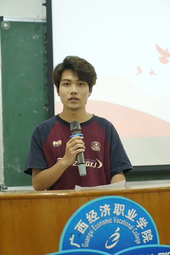 刘子吉_副本.jpg