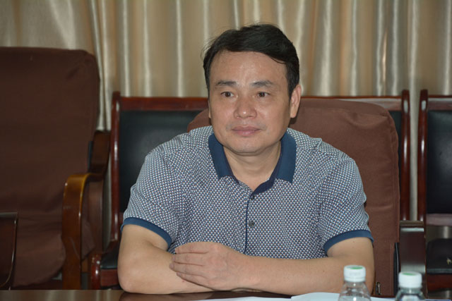 学院党委书记韦金能,学院副院长覃巧珍,钮德明,陆志刚,学院院长助理毛